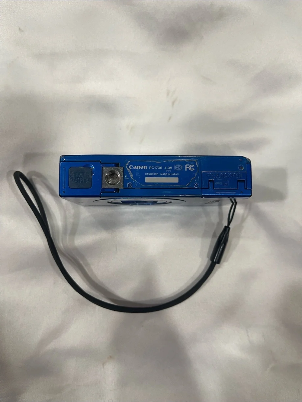 Canon Blue Compact Point-and-Shoot Camera with Wrist Strap